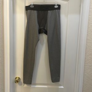 NWOT UNDER ARMOUR MENS LEGGINGS